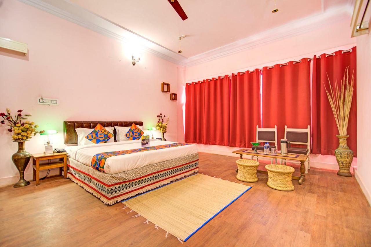 ג'איפור Hotel Pink Palace מראה חיצוני תמונה
